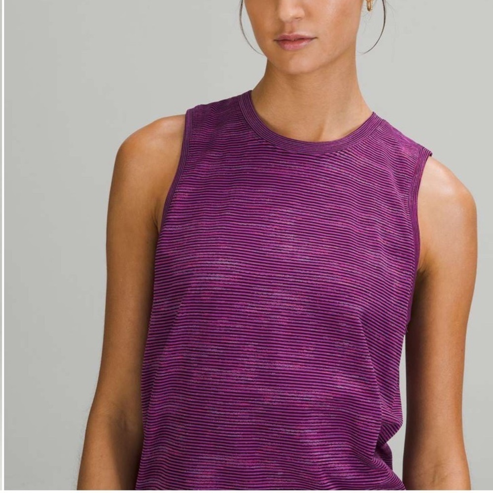 Lululemon Swiftly Relaxed Muscle Tank Top
Stripe Vivid Plum Black / Vivid Plum - Picture 4 of 6